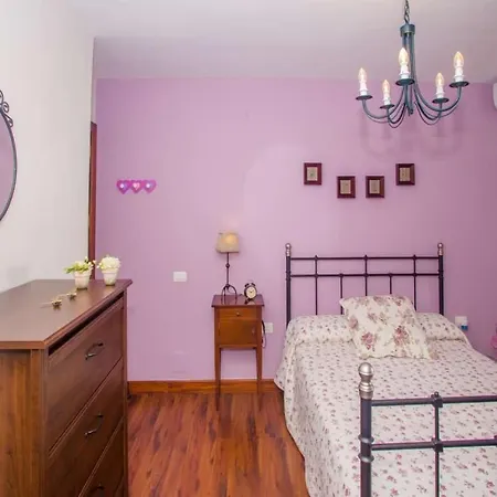 Vila Sleeps 6 Pool Wifi Mozaga