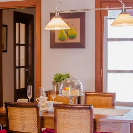 Sleeps 6 Pool Wifi Mozaga
