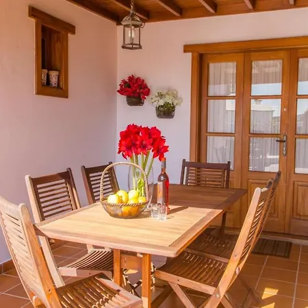 Sleeps 6 Pool Wifi Vila Mozaga